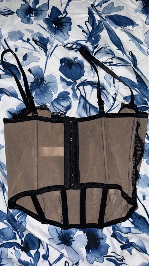 Boutique Nude and Black Corset Top - Image 2