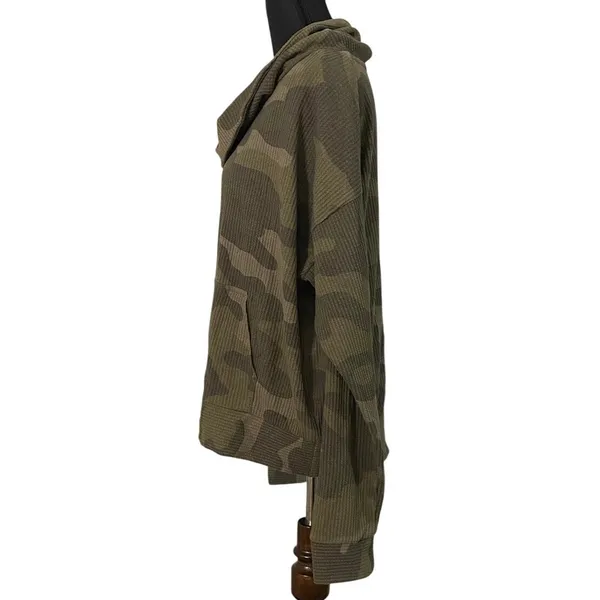 Natural Reflections Camo Waffle Knit Cowl Neck Hoodie Kangaroo Pocket L Military - Image 3