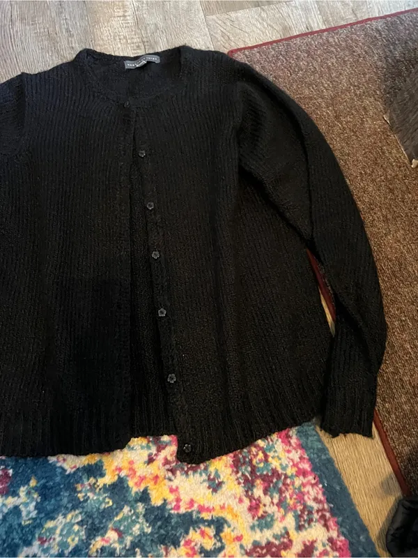 Northern isles medium black cardigan - Image 3