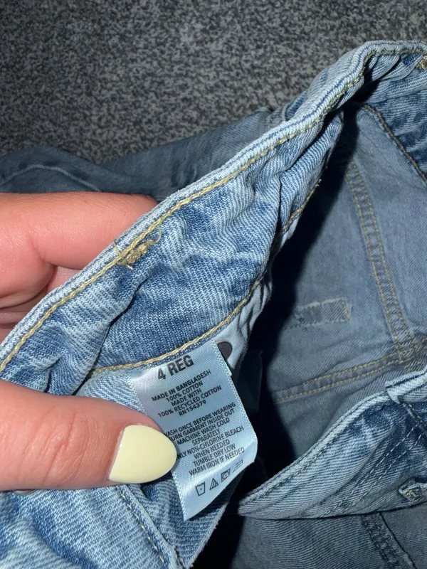 Aeropostale Low-Rise Jeans - Image 3