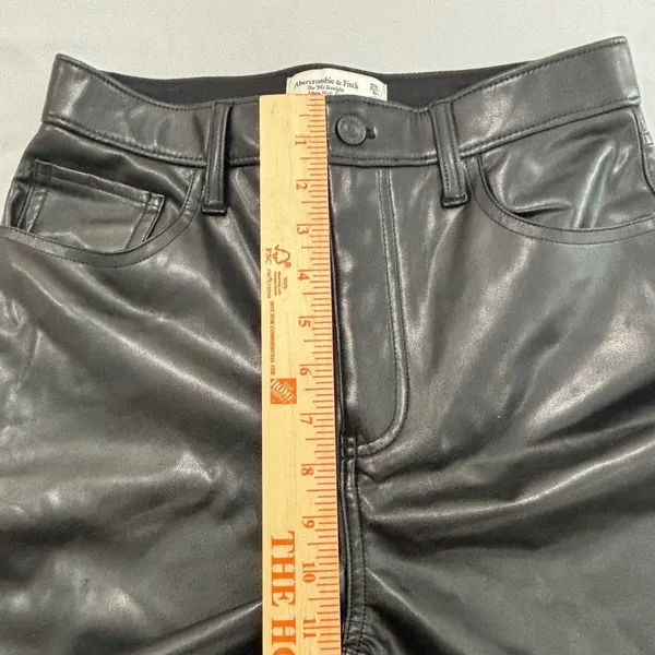 Abercrombie Curve Love 90s Straight Ultra High Rise Vegan Leather Pants 6S‎ - Image 7