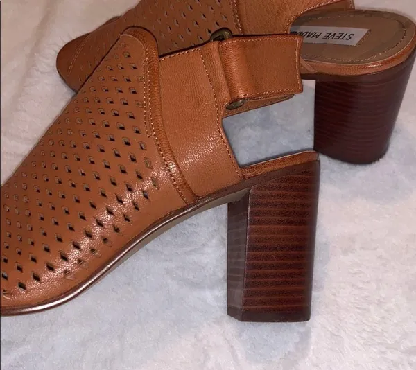 Brown Steve Madden heels - Image 3