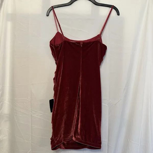 Lulus‎ Size Small Happy Ours Berry Red Velvet Ruched Bodycon Mini Dress NWT - Image 3