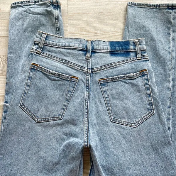 Abercrombie Curve Love Ultra High Rise Ankle Straight Jeans | 4 Long - Image 5