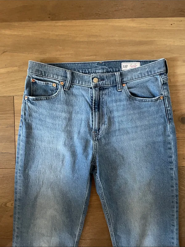 GAP | High Rise '90s Straight Jeans Size 32/14R - Image 7