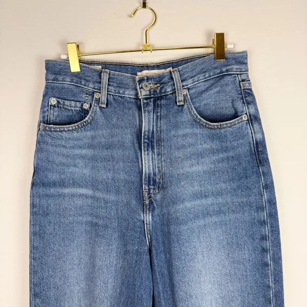 Levi’s Premium High Loose Distressed Wide Leg Jeans‎ Size 26 - Image 6