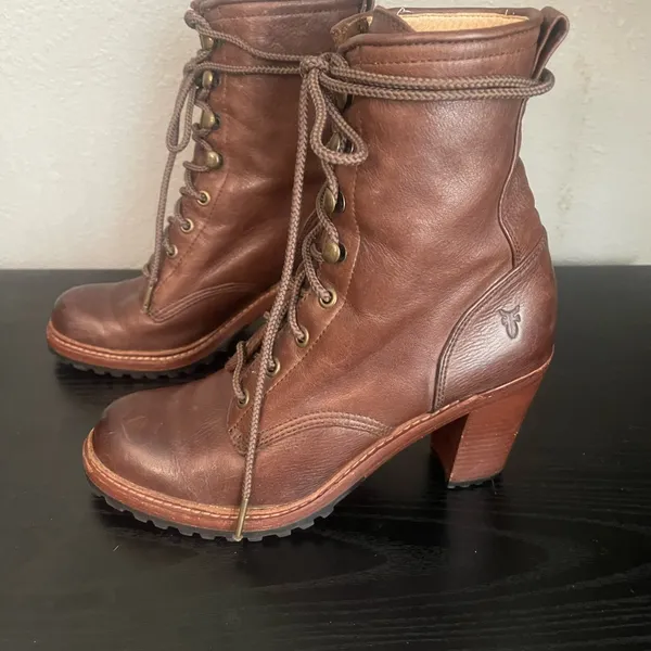 Frye Lucy Lace-Up Boots - Image 13