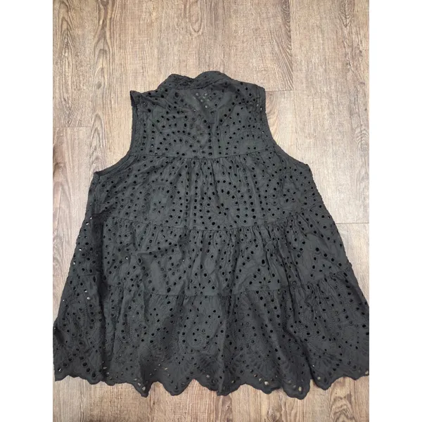 Gigi Moda NWT Made in Italy Eyelet Baby Doll Tank Top Blouse Solid Black Medium - Image 4