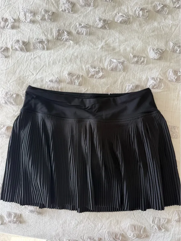 Pleat To Street Lululemon Skirt - Image 2