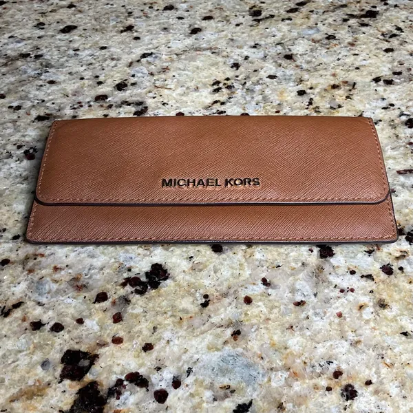 Michael Kors Brown Jet Set Saffiano Leather Snap Front Wallet - EUC - Image 6