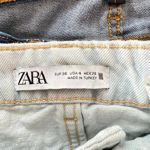 874 | Zara High Rise Wide Leg Relaxed Cotton Denim Jeans Light‎ Wash Womens 4 - Image 3