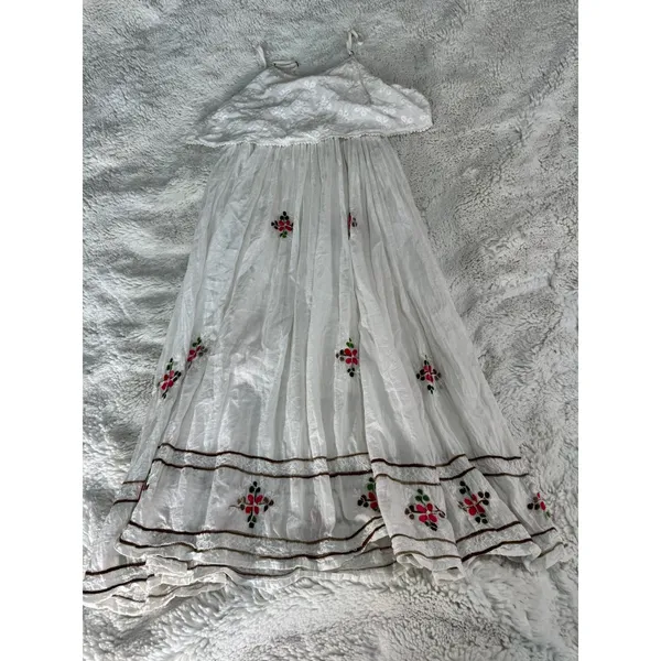 Young Threds Y2K Boho Embroidered White Maxi Dress S Floral Cottagecore - Image 2