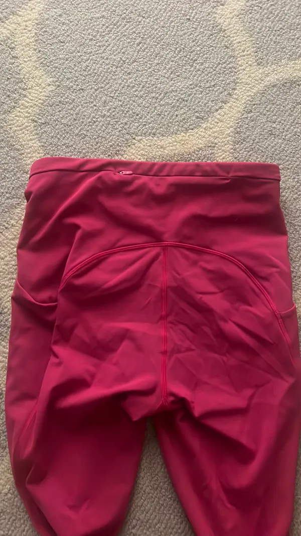 Lululemon hot pink leggings  - Image 6