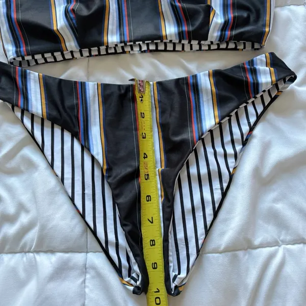 Womens Bikini Set Swimsuit Top Bottom Striped Reversible‎ White Black Summer - Image 3