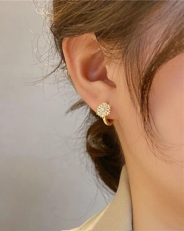 18K Gold Plated Crystal Snowflake Gold Hoop Earrings for Women - Image 5