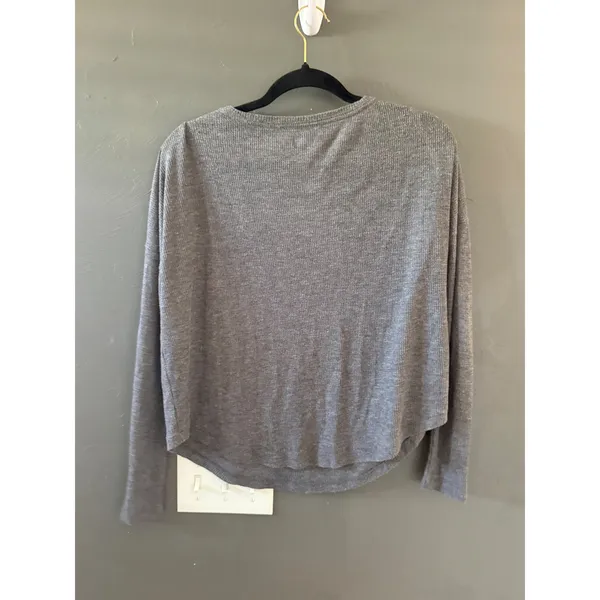 Aerie Gray Waffle Knit Thermal Long Sleeve V-Neck Pocket Top XS Relaxed‎ Fit - Image 9