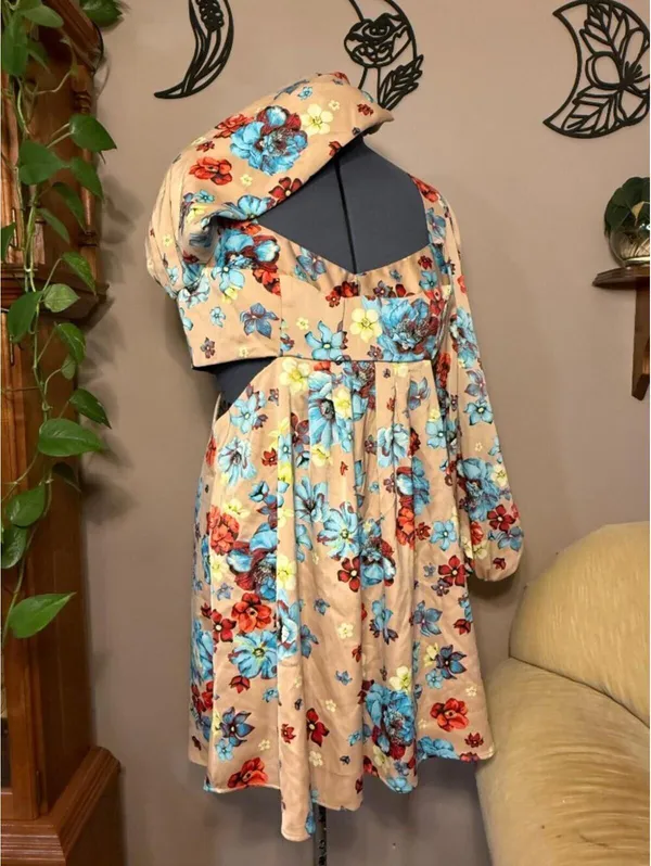 AFRM Beige Floral Long Sleeve Mini Dress with Blue & Red Blooms New w/o Tags - Image 5