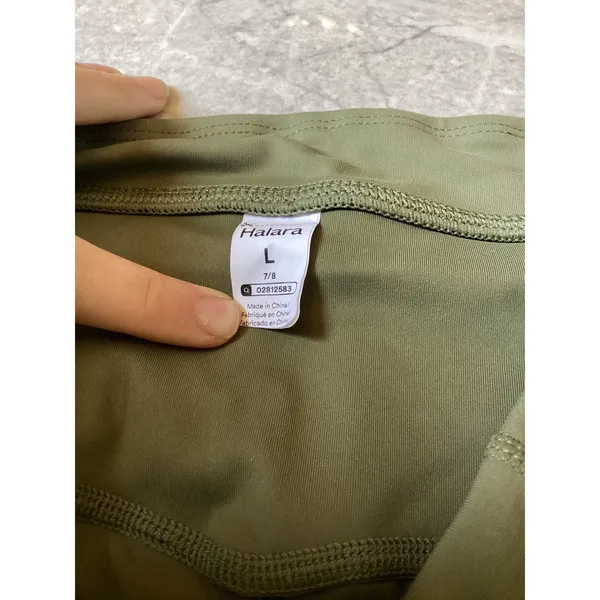 Halara NWOT Women Olive Green High Waisted 7/8 Active Leggings Pockets Size L - Image 7