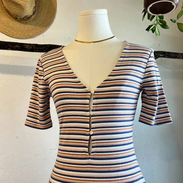 Abercrombie & Fitch Stretch Striped Button Detail Short Sleeve Dress Size XS NEW - Image 3