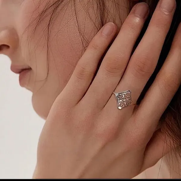 14k White Gold Plated 316L Cut Out‎ Filigree Ring, Size 6 - Image 3