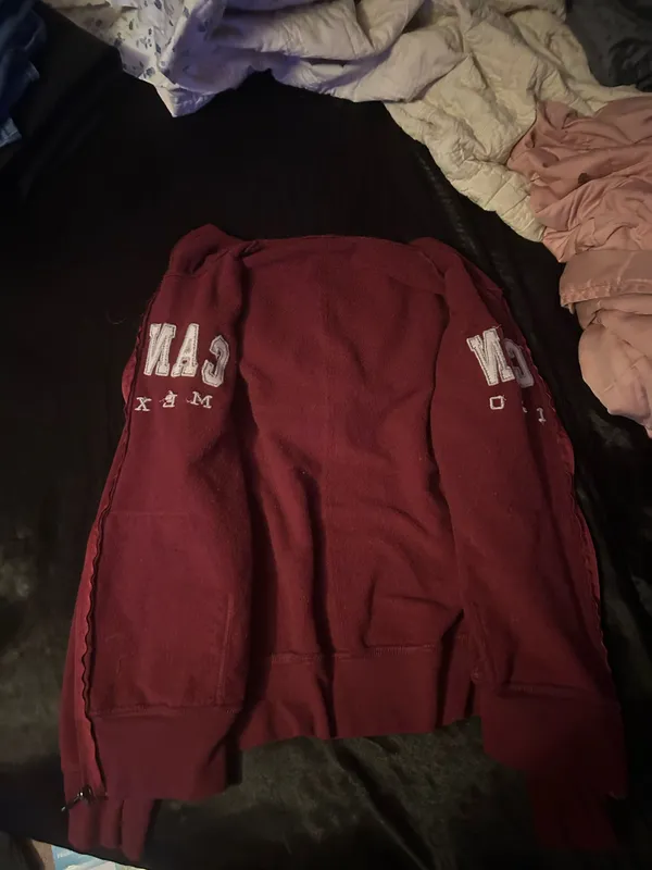 Burgundy Zip - Image 4