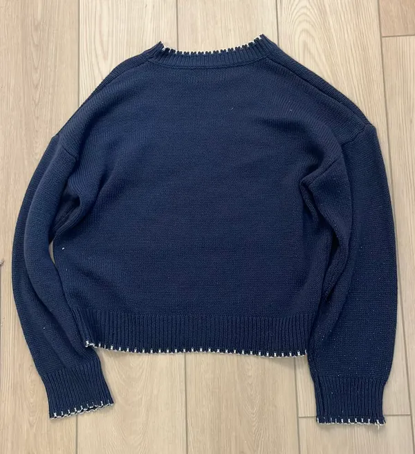 SheIn blue sweater with white bow - Image 2