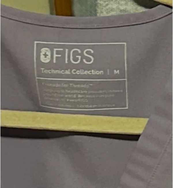 FIGS Scrubs Set - Image 2