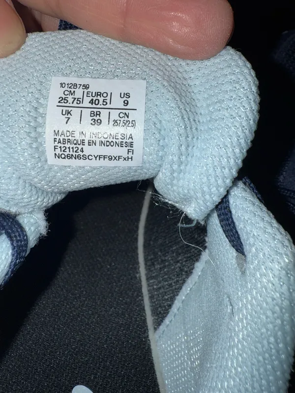 ASICS Women’s Sneakers blue size 9 - Image 6