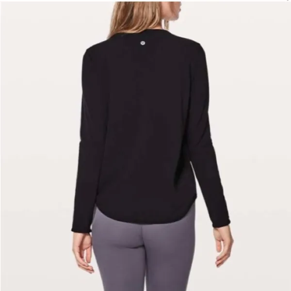 Lululemon Black Wrap Top Women’s Long Sleeve Casual Size 12 - Image 3