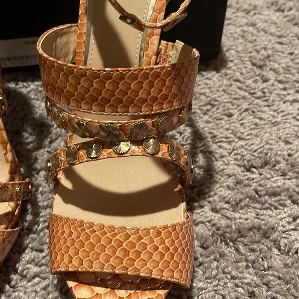High heel strappy shoes Size 10 - Image 3