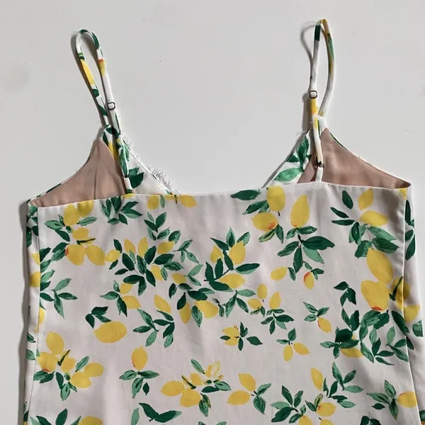 Socialite Womens Small‎ Lemon Print Lace Trim Cami Top Adjustable Straps Yellow - Image 8