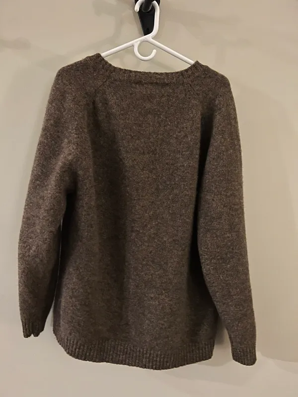 Sweater - Image 3