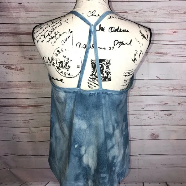 ✨ Lucy Unhindered Bra Top✨ Blue Size M - Image 5