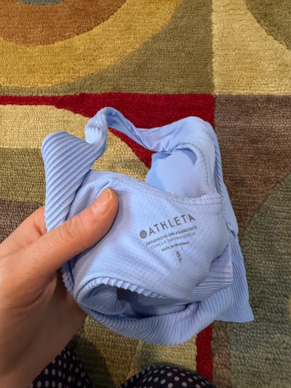 Athleta Women Light Blue Ribbed Back Cutout Sports Bra / Short Crop Top Small - Image 3