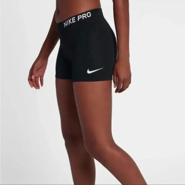 ✨ Nike Pro Core II Women's 2.5 Inch Compression Shorts✨ - Image 7