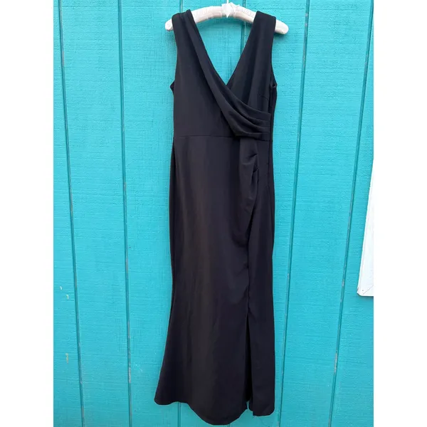 Old Money Black Romantic V Neck Sleeveless Pleated Waist Maxi Evening Gown Dress - Image 3