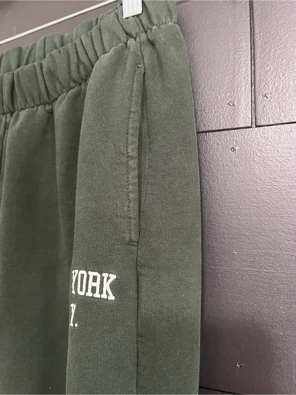 BRANDY MELVILLE Green New York Jogger Sweatpants Pockets Women’s One Size EUC - Image 2