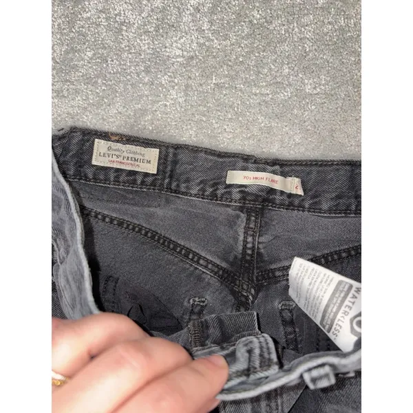 Levis‎ Premium 70s High Flare Jean Women 27x30 Black Washed Denim Big E ** - Image 3