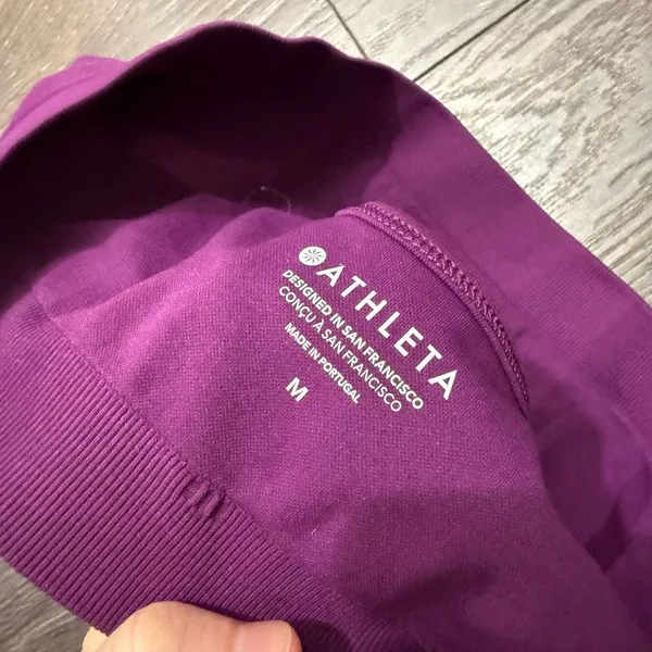 Athleta Women’s Medium Magenta Purple Unpadded Sports Bra - Image 3