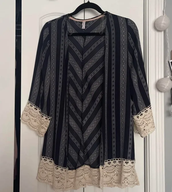 Xhilaration Blue Kimono - Image 3