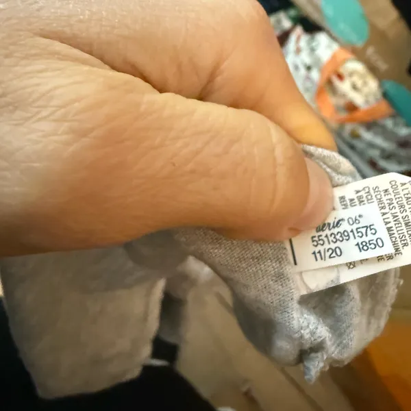 Aerie Classic Gray Cotton V-Neck Tee - Image 6