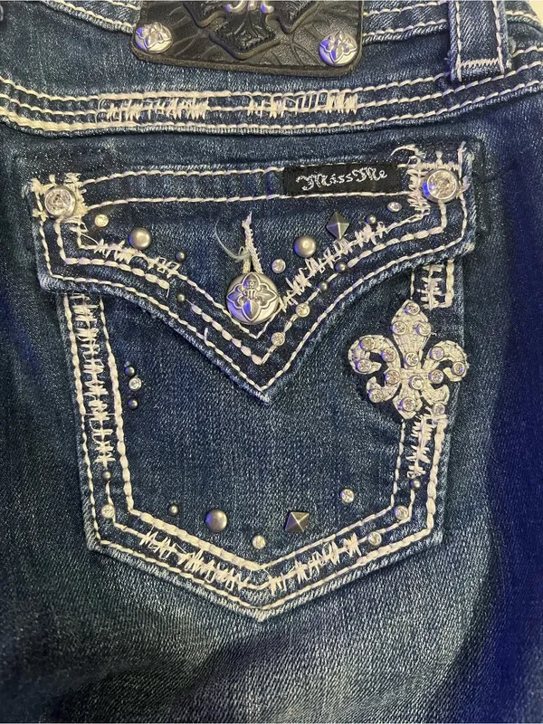 Miss Me easy Bermuda Denim Shorts size 27 - Image 6