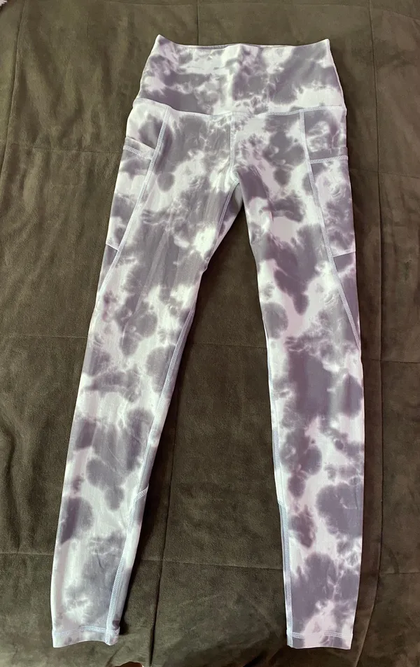 Alo Scorpio sol Tie Dye Yoga Leggings - Image 2