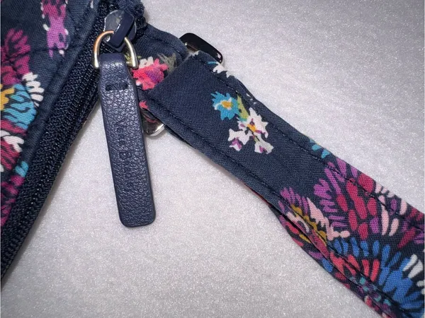 Vera Bradley Navy Floral Quilted Crossbody Bag - Image 8