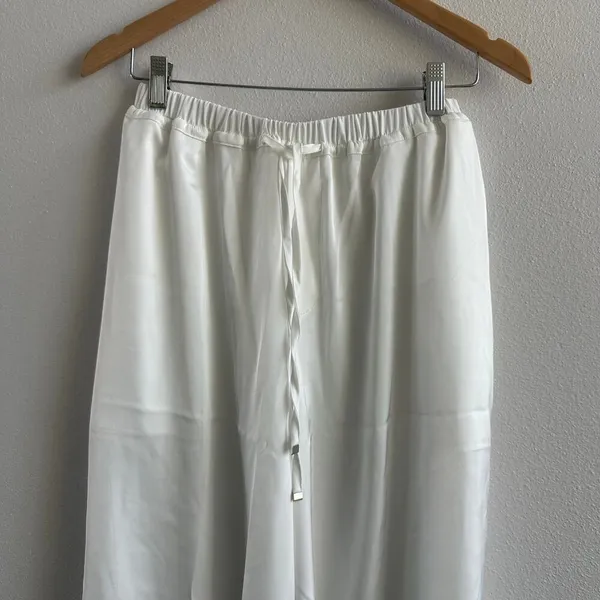 Maeve by Anthropologie Silky Parachute Pants Size Small - Image 3