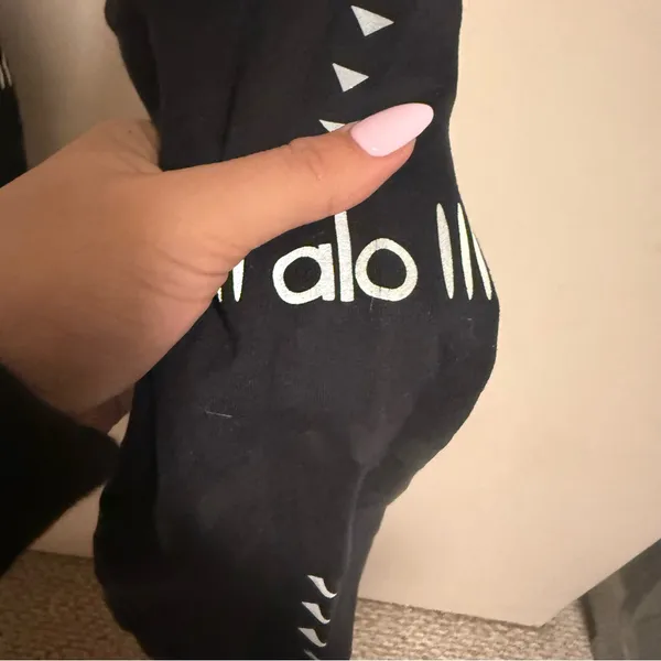 ALO YOGA Airbrush Legging in Black Chakra- Size Small - Image 5