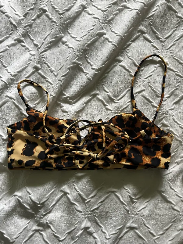 Leopard print bikini top  - Image 2