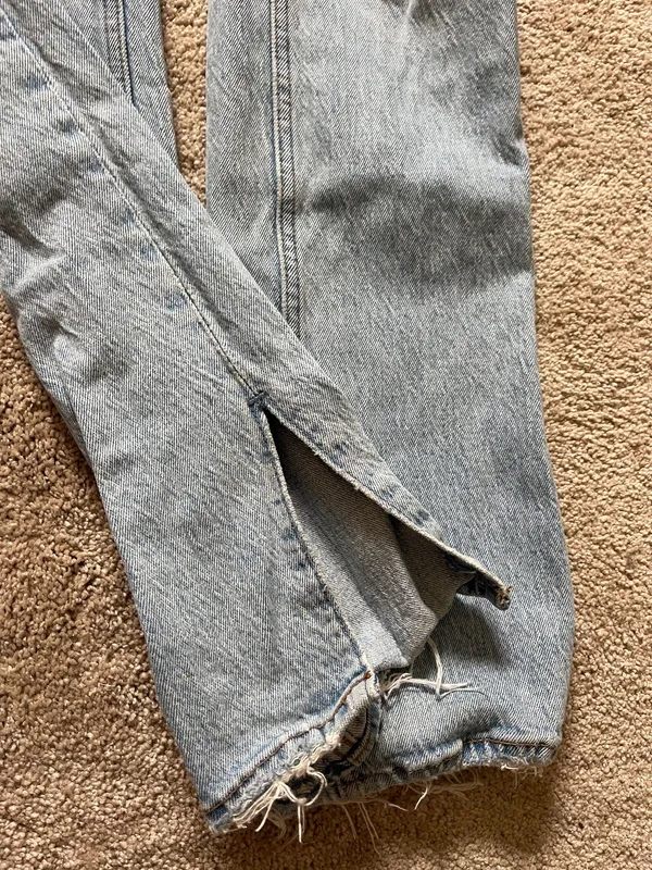 Abercrombie High-Rise Jeans - Image 4