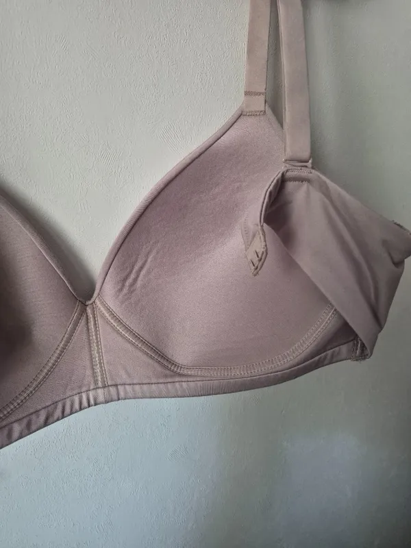 Calvin Klein Wireless Bra M - Image 9
