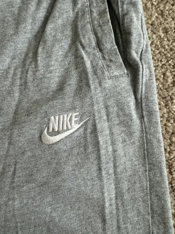 Nike Sweats - Image 2